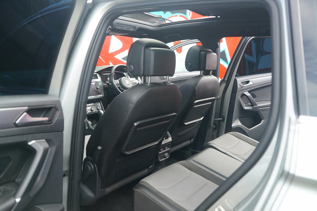 Volkswagen Tiguan 2017 2.0 Tdi Bluemotion Tech Se Navigation Suv Grey #75