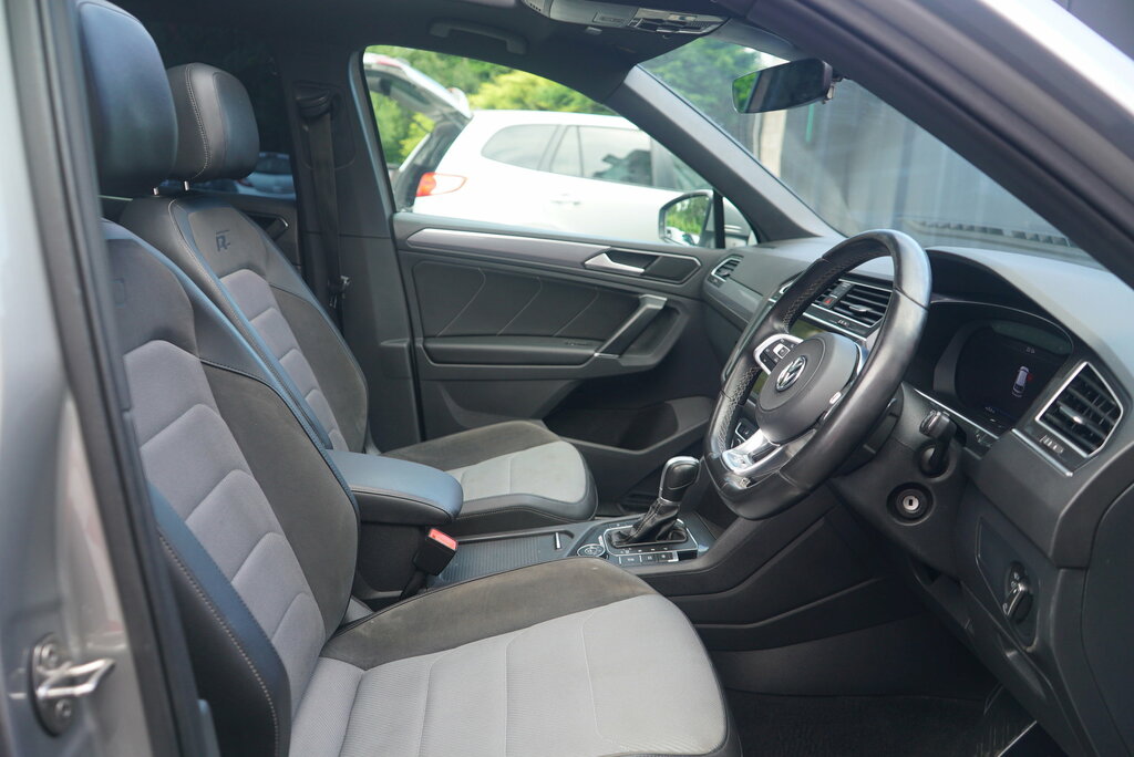 Volkswagen Tiguan 2017 2.0 Tdi Bluemotion Tech Se Navigation Suv Grey #47