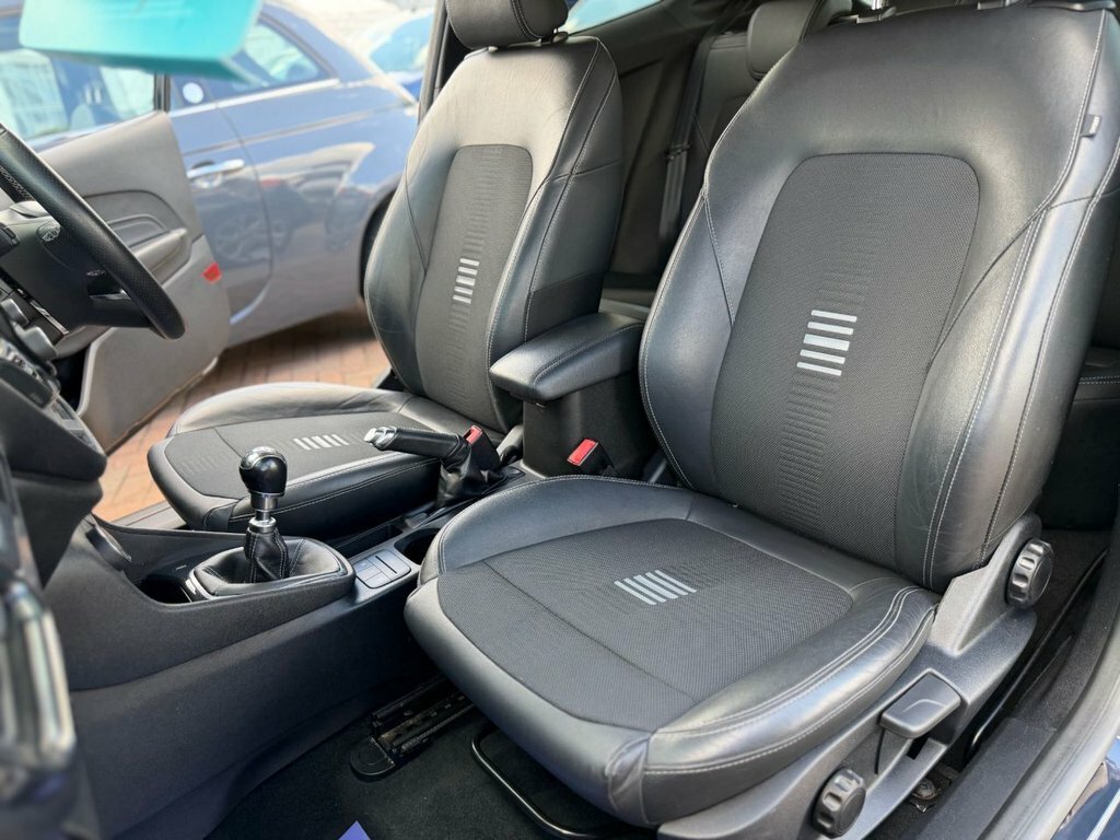 Ford Fiesta 1L St-line X DV18CMZ Black #4