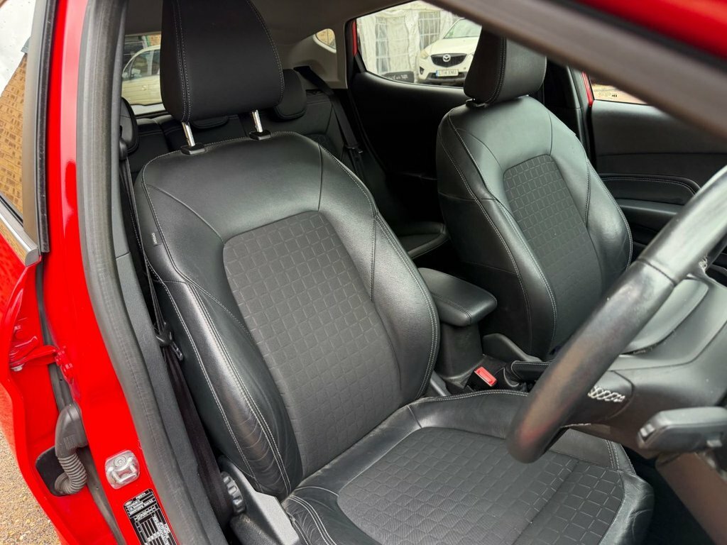 Ford Fiesta 1L Titanium X EN18PKJ Red #3