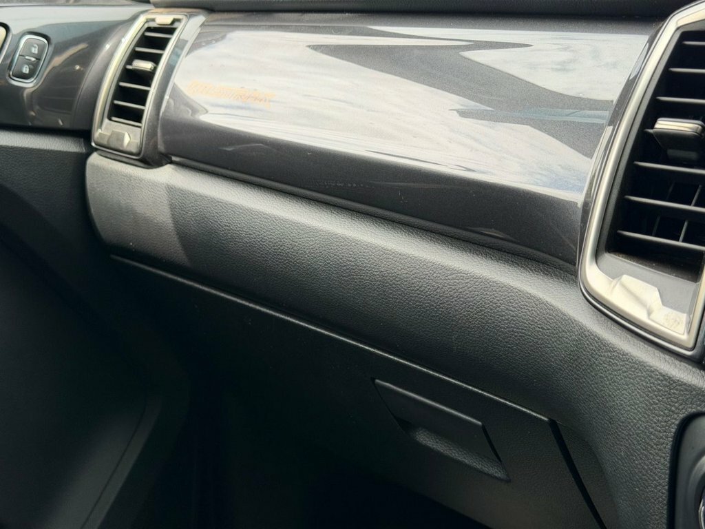 Ford Ranger 2L Wildtrak HT71BZX White #4