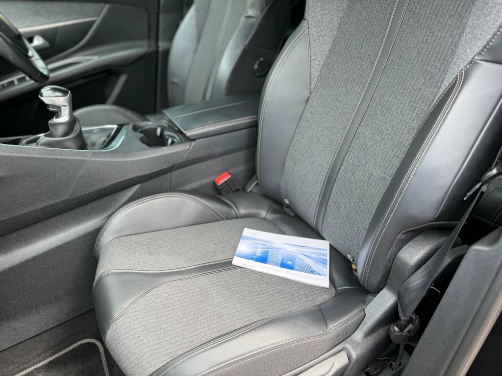 Peugeot 3008 1.2L Gt Line Black