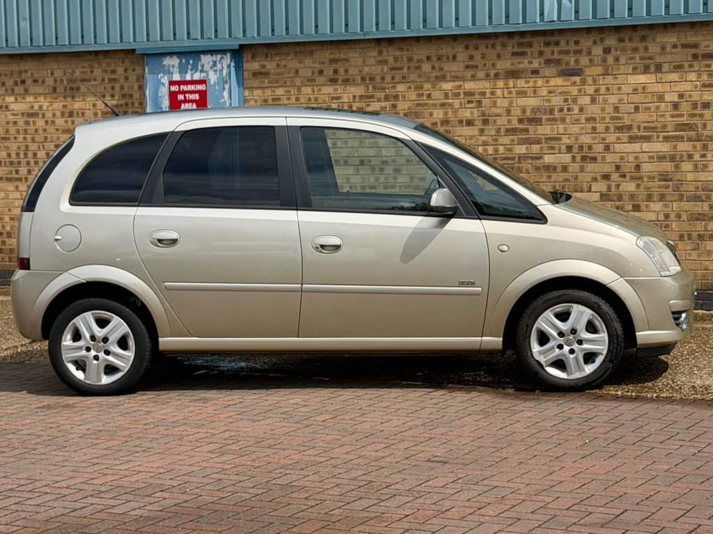 Vauxhall Meriva Life 16V Gold #35