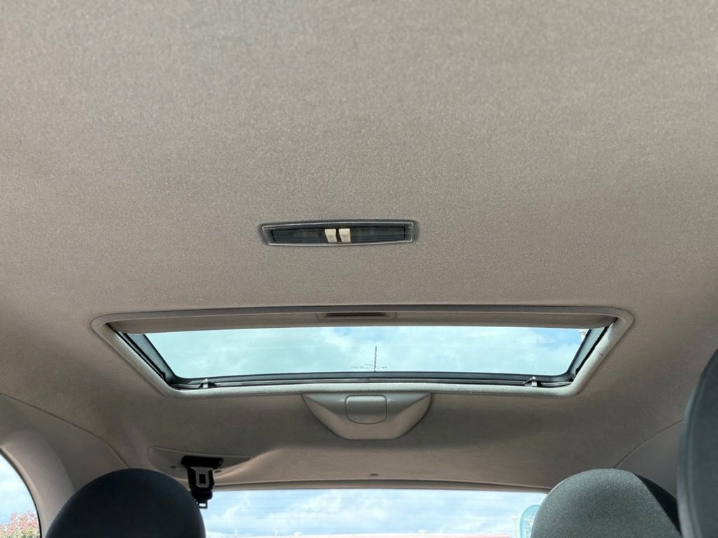 Vauxhall Meriva Life 16V Gold #16