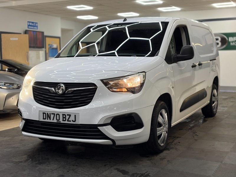 Vauxhall Combo L2h1 2300 Sportive Ss Stunning Example DN70BZJ White #2