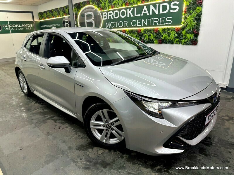 Toyota Corolla 1.8 Icon Tech Sat Nav, Heated Seats Reverse Cam YG22NMY Silver #2