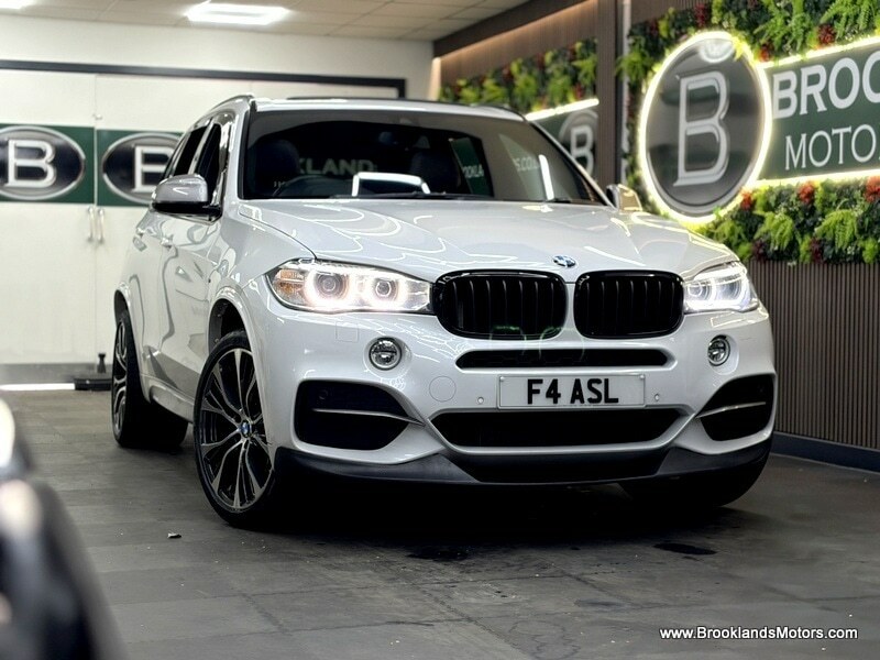 BMW X5 M50d 8X Services, 7 Seats Huge Spec White