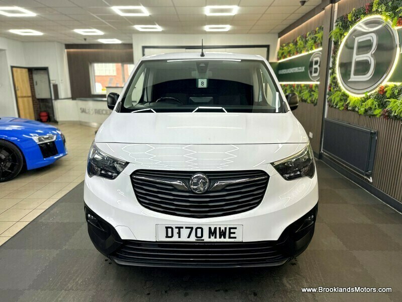 Vauxhall Combo 1.5 L2h1 2300 Edition Ss Sat Nav Stunning Exam DT70MWE White #2