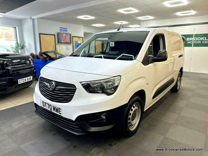 Vauxhall Combo 1.5 L2h1 2300 Edition Ss Sat Nav Stunning Exam DT70MWE White #3