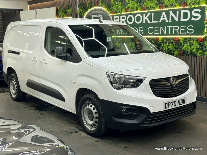 Vauxhall Combo L2h1 2300 Edition Ss Sat Nav Stunning Example White