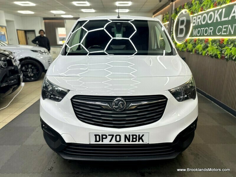 Vauxhall Combo L2h1 2300 Edition Ss Sat Nav Stunning Example White #2