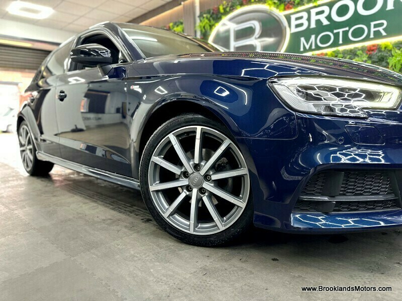 Audi A3 1.5 Tfsi Black Edition Blue #5