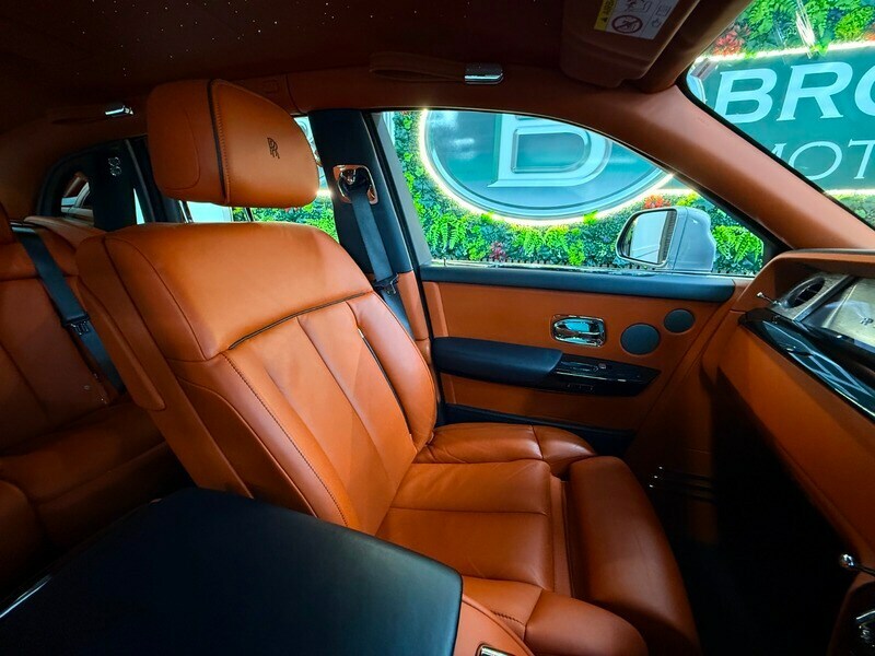 Rolls-Royce Phantom 4dr Auto #21