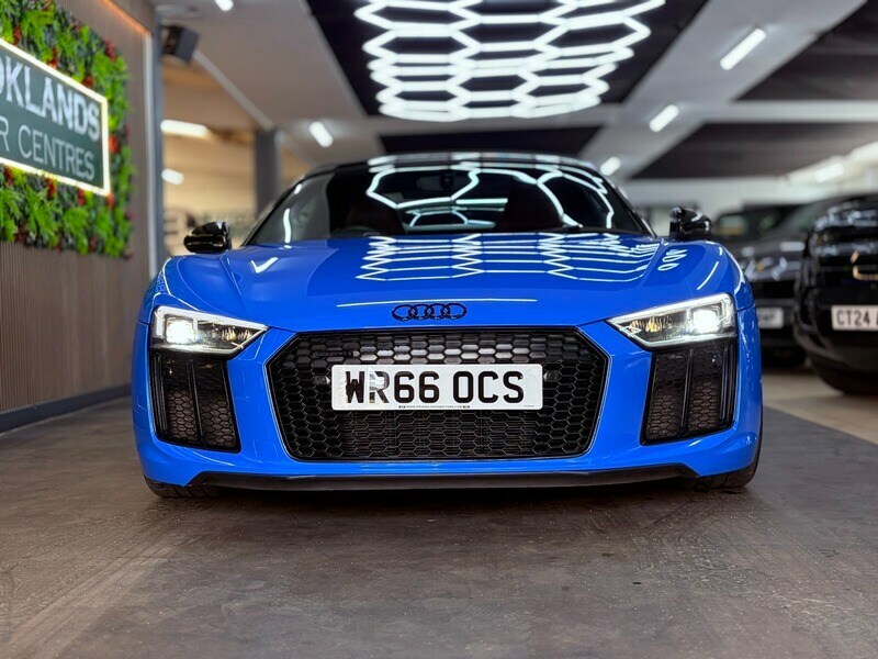 Audi R8 Spyder V10 Quattro 5X Services Blue #3