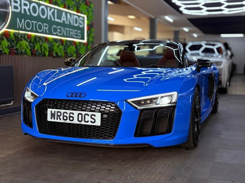 Audi R8 Spyder V10 Quattro 5X Services Blue #5