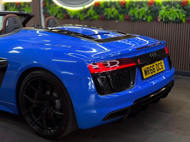 Audi R8 5.2 Fsi V10 Plus Quattro S Tronic Grey #30