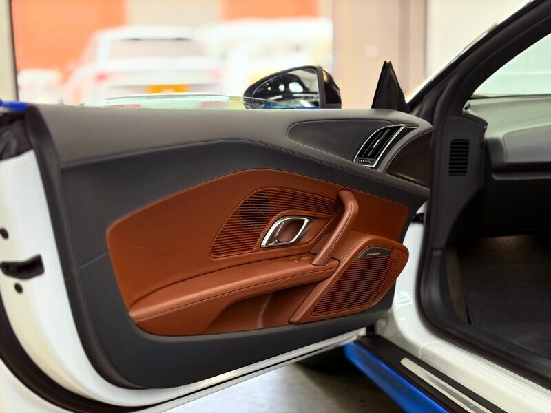 Audi R8 5.2 Fsi V10 Plus Quattro S Tronic Grey #31