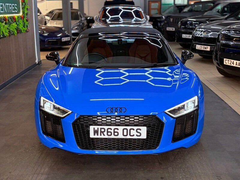 Audi R8 Spyder V10 Quattro 5X Services Blue #4