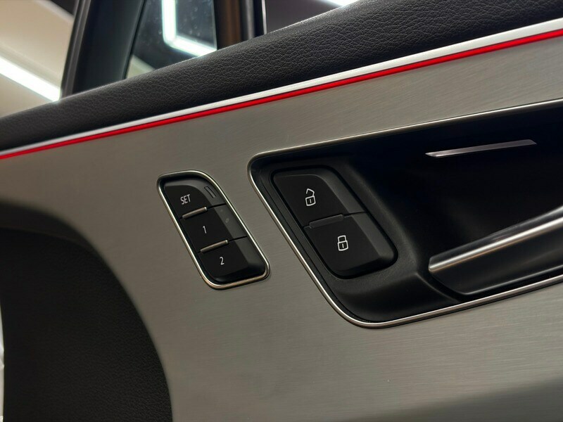 Audi Q7 55 Tfsi E Quattro S Line Tiptronic Black #30