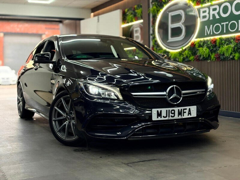 Mercedes-Benz CLA Class Cla 45 Night Edition Plus 4Matic Tip Black #2