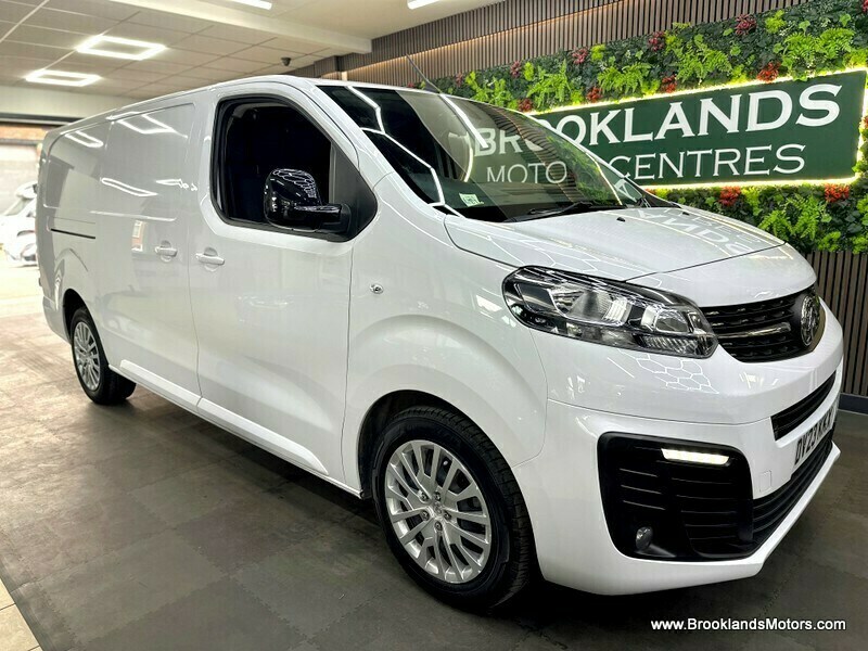Vauxhall Vivaro L2h1 F2900 Pro Ss Sat Nav Stunning Example DV23KKX White #6