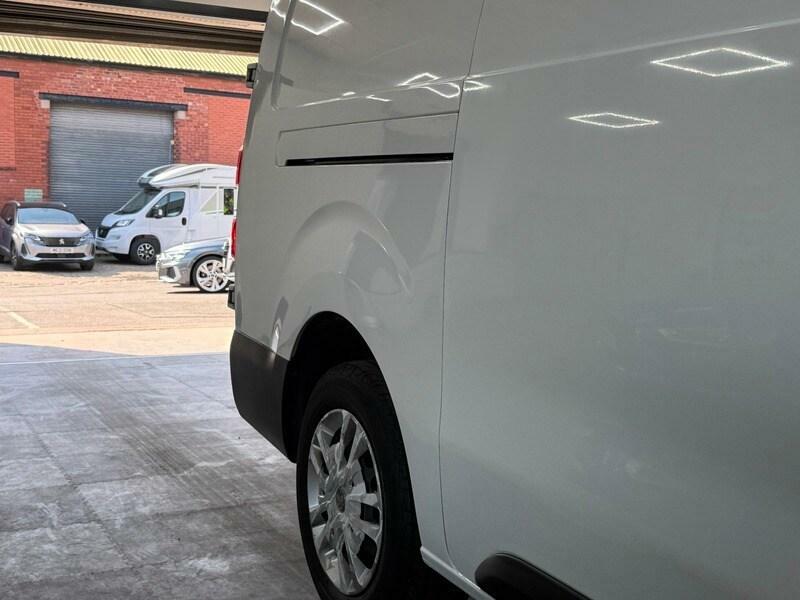 Vauxhall Vivaro L2h1 2900 Dynamic Ss Stunning Example DY69XRU White #5