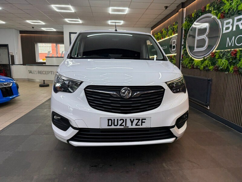 Vauxhall Combo L1h1 2300 Sportive Ss Stunning Example DU21YZF White #4