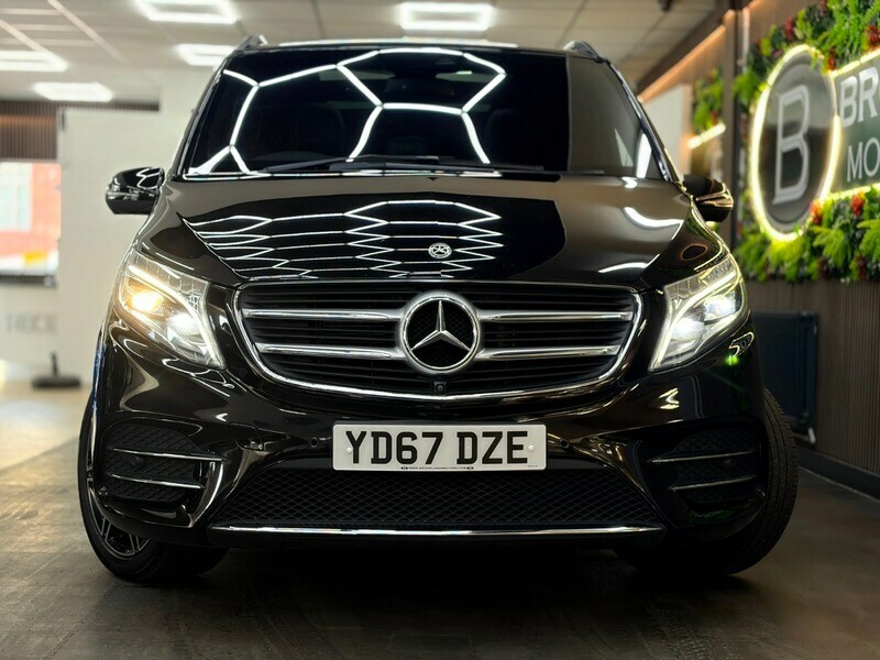 Mercedes-Benz V Class V 250 D Amg Line XL Black #34