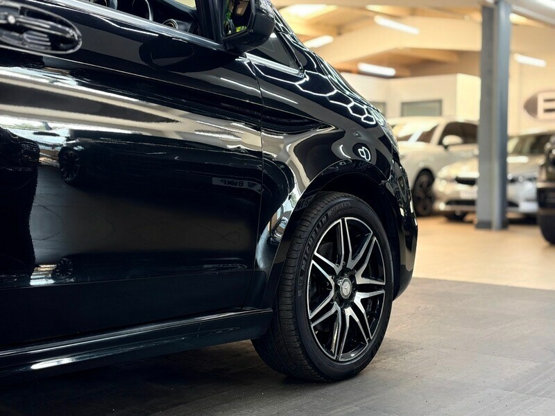Mercedes-Benz V Class V 250 D Amg Line XL Black #26