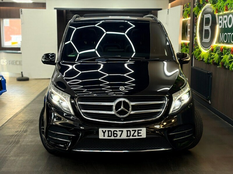 Mercedes-Benz V Class V 250 D Amg Line XL Black #31