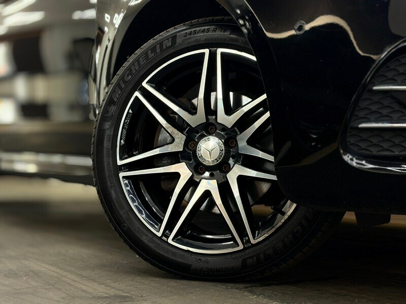 Mercedes-Benz V Class V 250 D Amg Line XL Black #35