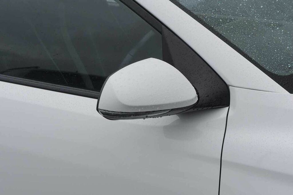 Hyundai I10 Hatchback GY73UAF White #6