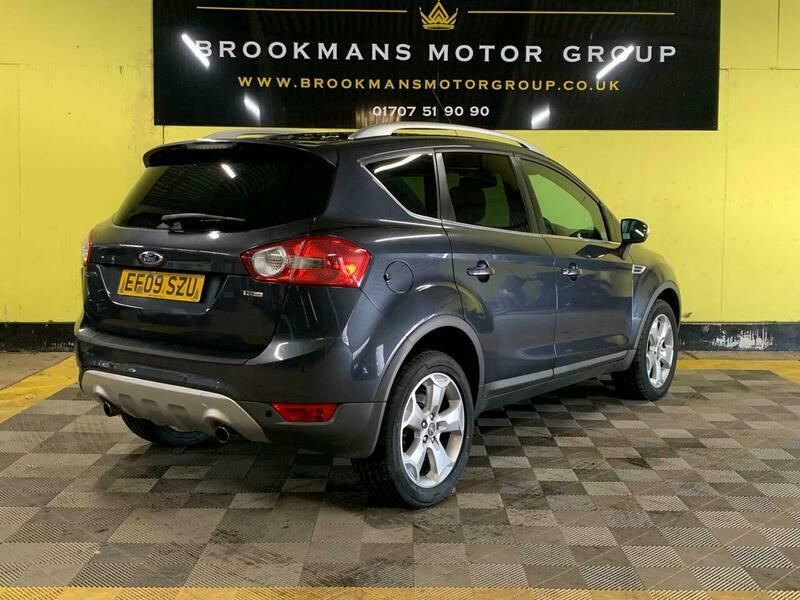 Ford Kuga 2.0 Tdci Titanium Awd Grey #3