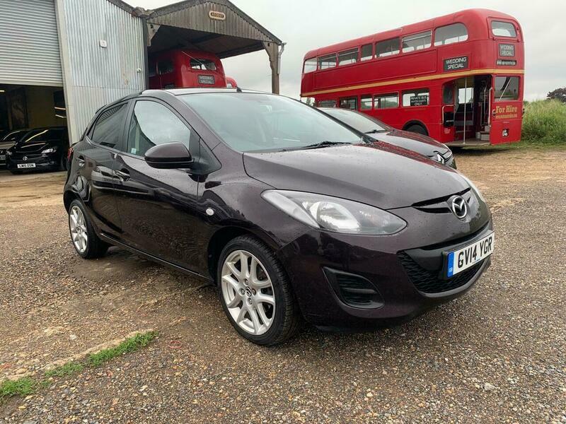 Mazda 2 1.5 Tamura Nav Red