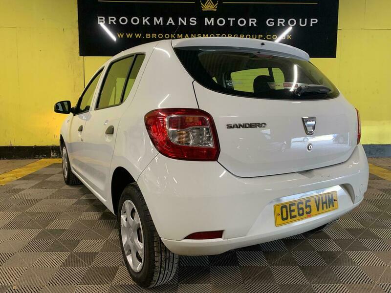 Dacia Sandero 0.9 Tce Laureate White #23