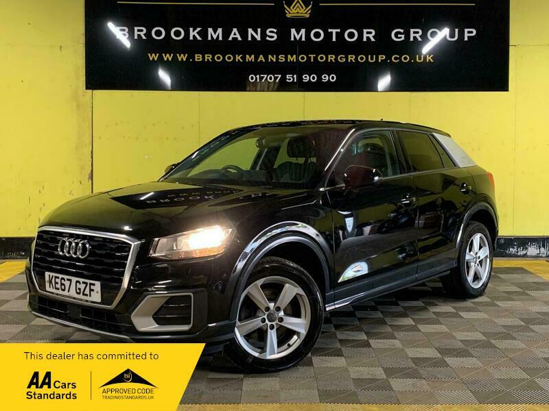 Audi Q2 1.4 Tfsi Cod Sport Black #2