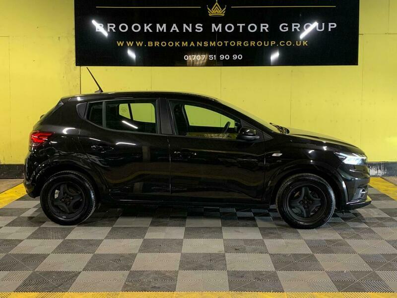 Dacia Sandero 1.0 Tce Comfort Euro Black #4