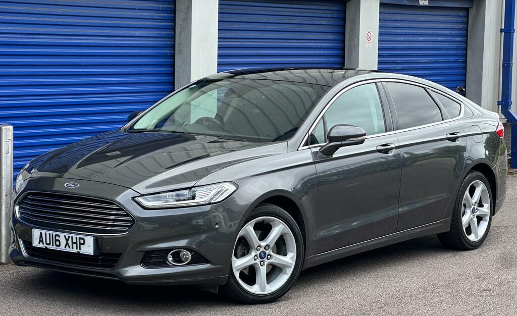 Ford Mondeo Titanium Grey