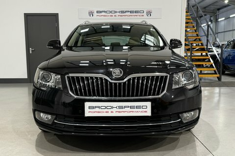 Skoda Superb Laurin And Klement FJ64WDY  #4