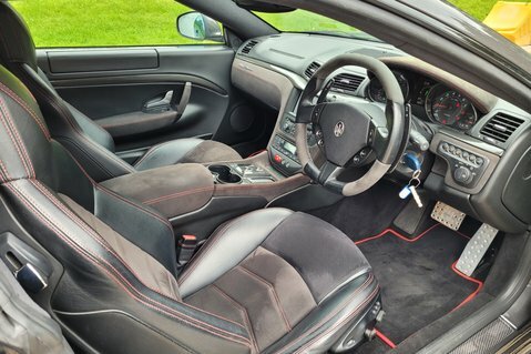 Maserati GranTurismo S 440 Black #26