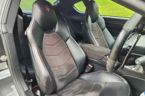 Maserati GranTurismo S 440 Black #27