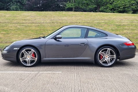 Porsche 911 Carrera 4 Tiptronic LX06FPF #6