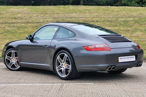 Porsche 911 Carrera 4 Tiptronic LX06FPF #3