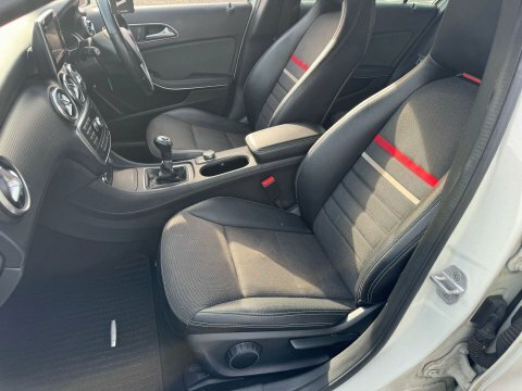 Mercedes-Benz A Class 1.5 A180 Cdi White #5
