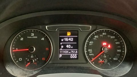 Audi Q3 2.0 Tdi Black ND17TKY White #6