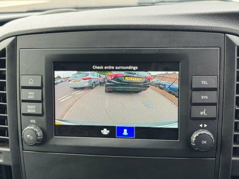 Mercedes-Benz Vito 2.0 114 Cdi FJ22VCZ White #2