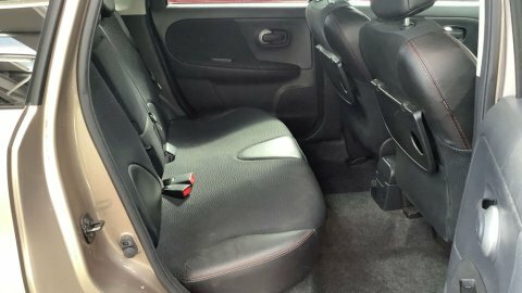 Nissan Note 1.6 16V Tekna Beige #4