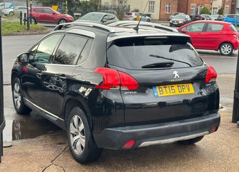 Peugeot 2008 Allure White #7
