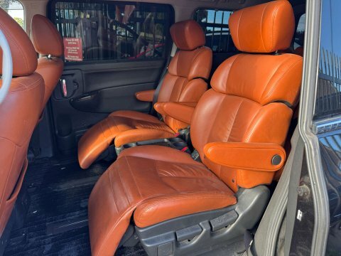Nissan Elgrand E51 3.5 V6 Partial Camper Gold #15