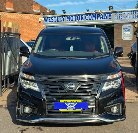Nissan Elgrand 3.5 V6 Urban Black #3